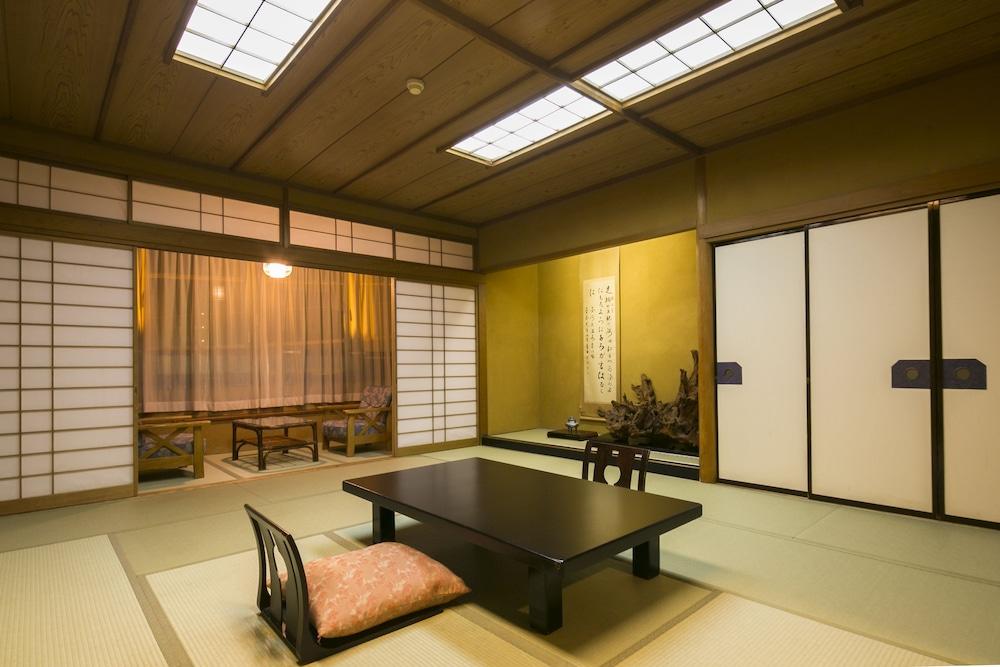 Hotel Shiroyama Yugawara Luaran gambar